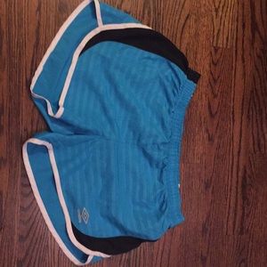 Athletic shorts medium